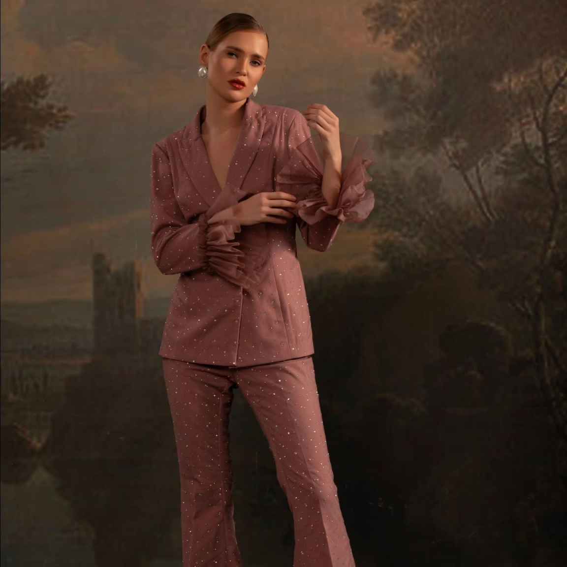 Komplety damskie z koralikami, – Women Formal Wear With Tie recenzja i cena